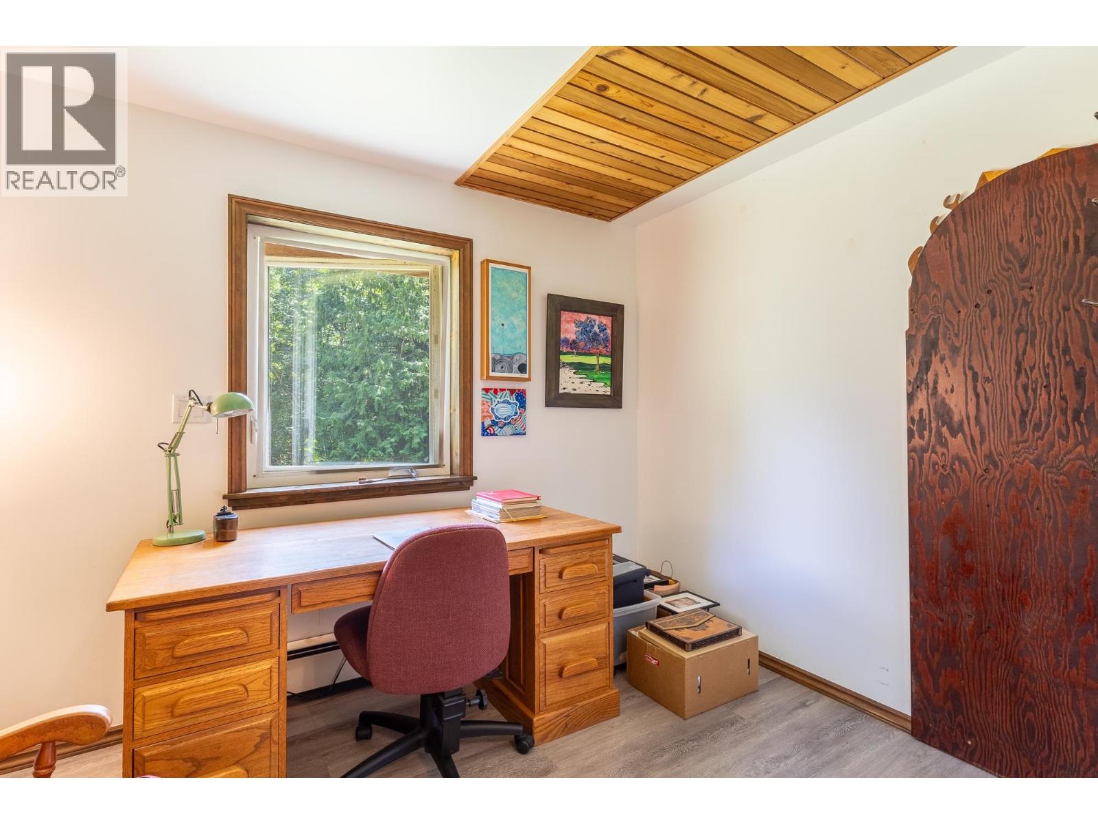 6121 GOLF COURSE ROAD, Sechelt