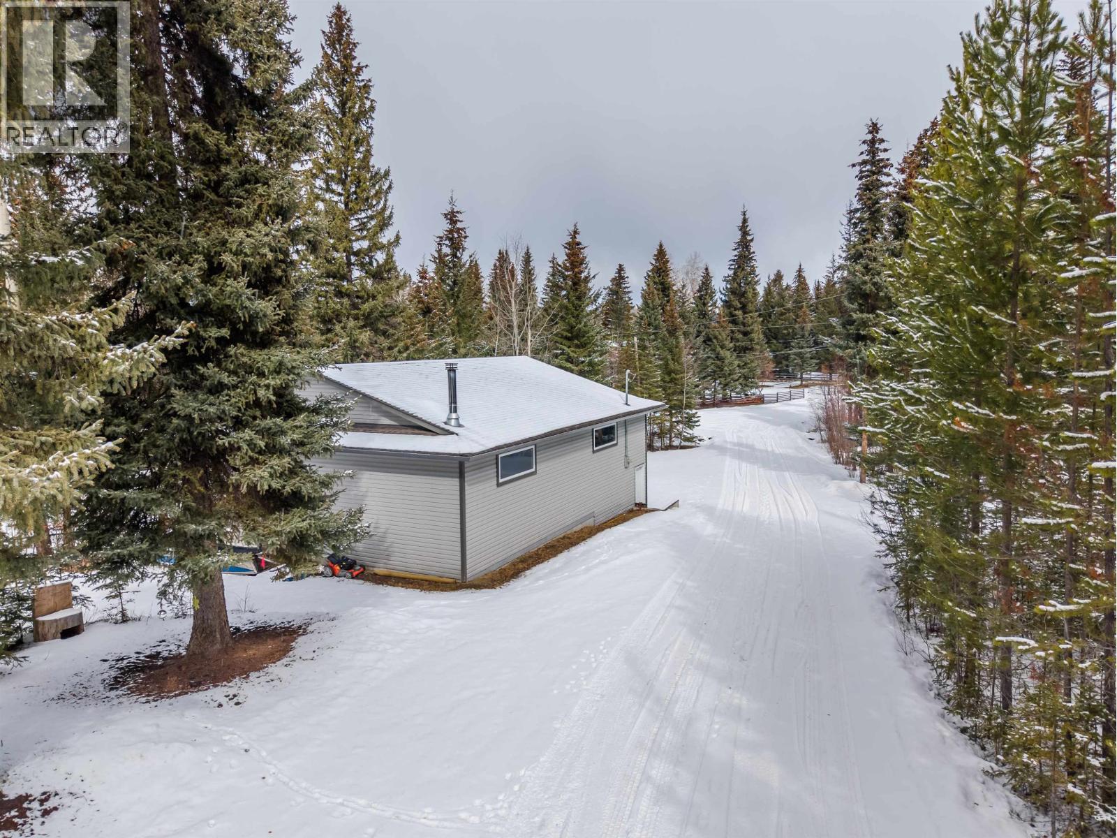 6324 WOLFE ROAD - 23