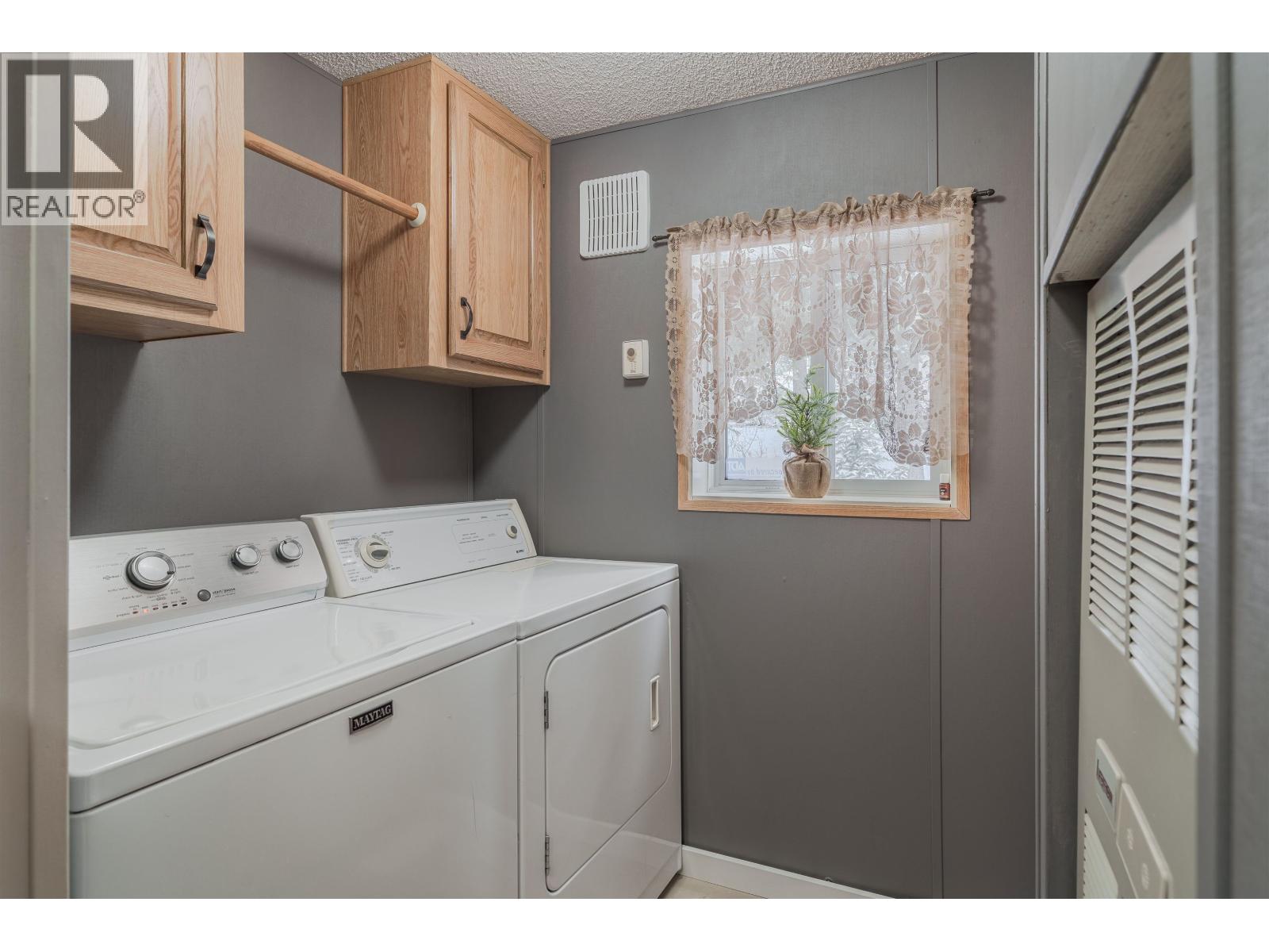 6324 WOLFE ROAD - 16