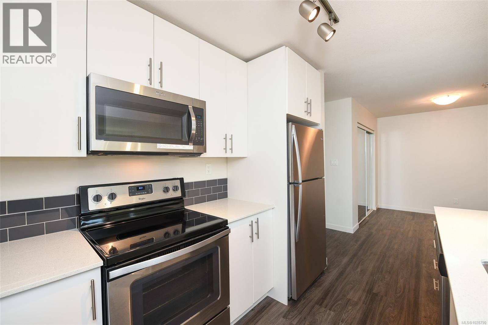 110 1944 Riverside Lane, Courtenay