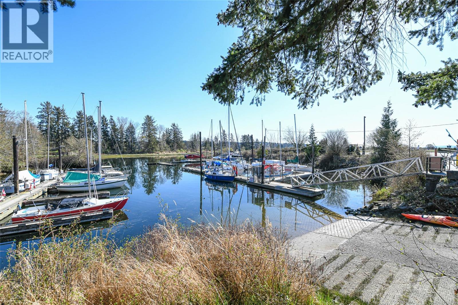 110 1944 Riverside Lane, Courtenay