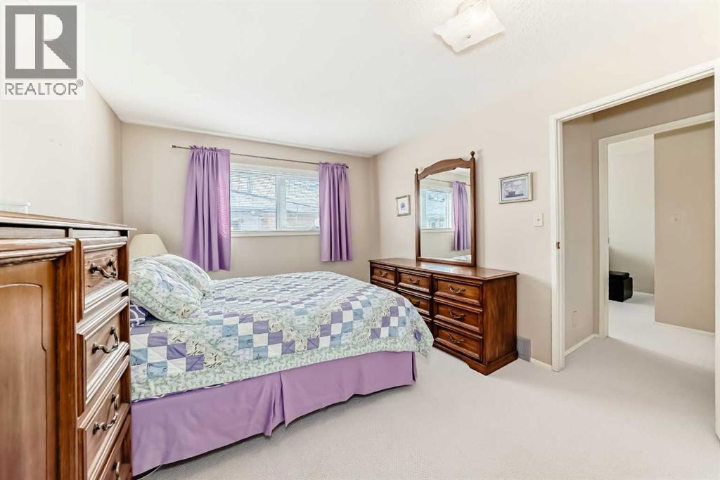 3 Rutherford Close, Red Deer