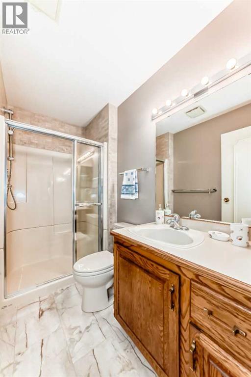 3 Rutherford Close, Red Deer