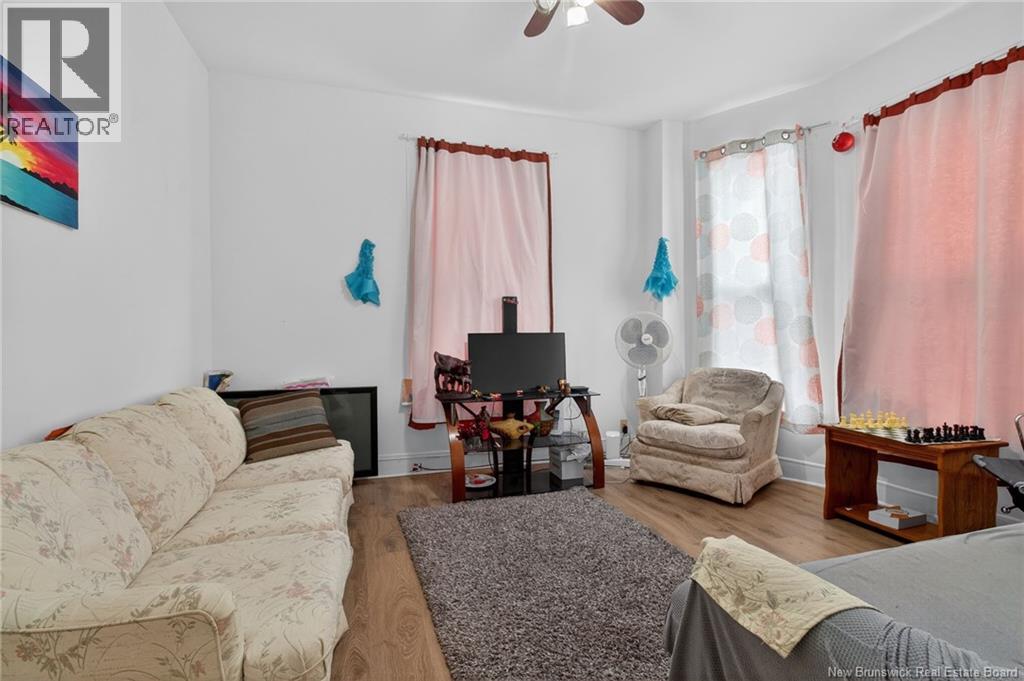 45-47 Dufferin Street - 7