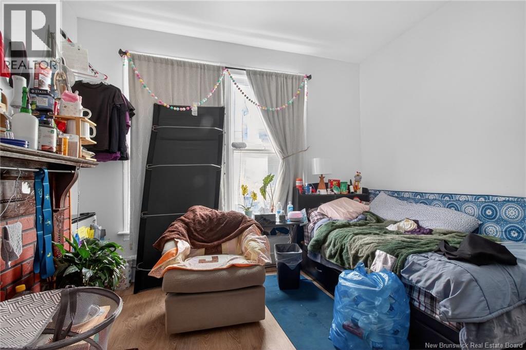 45-47 Dufferin Street - 10