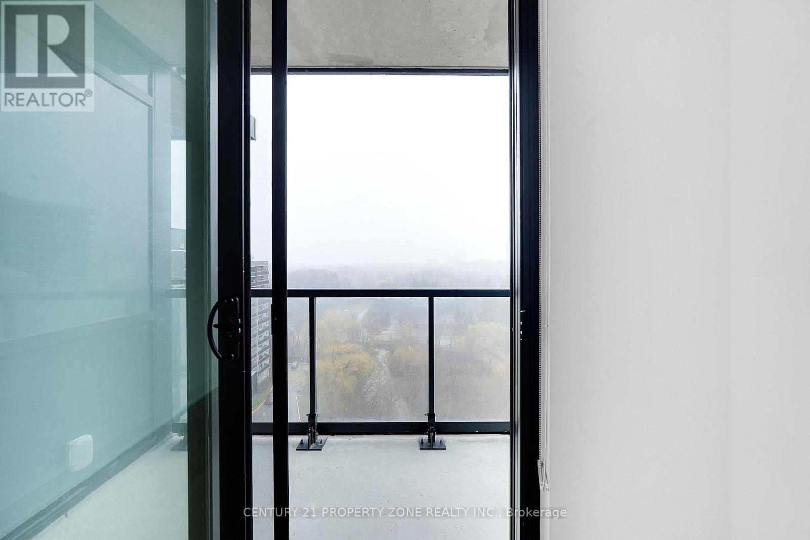 #1015 86 DUNDAS STREET E - 7
