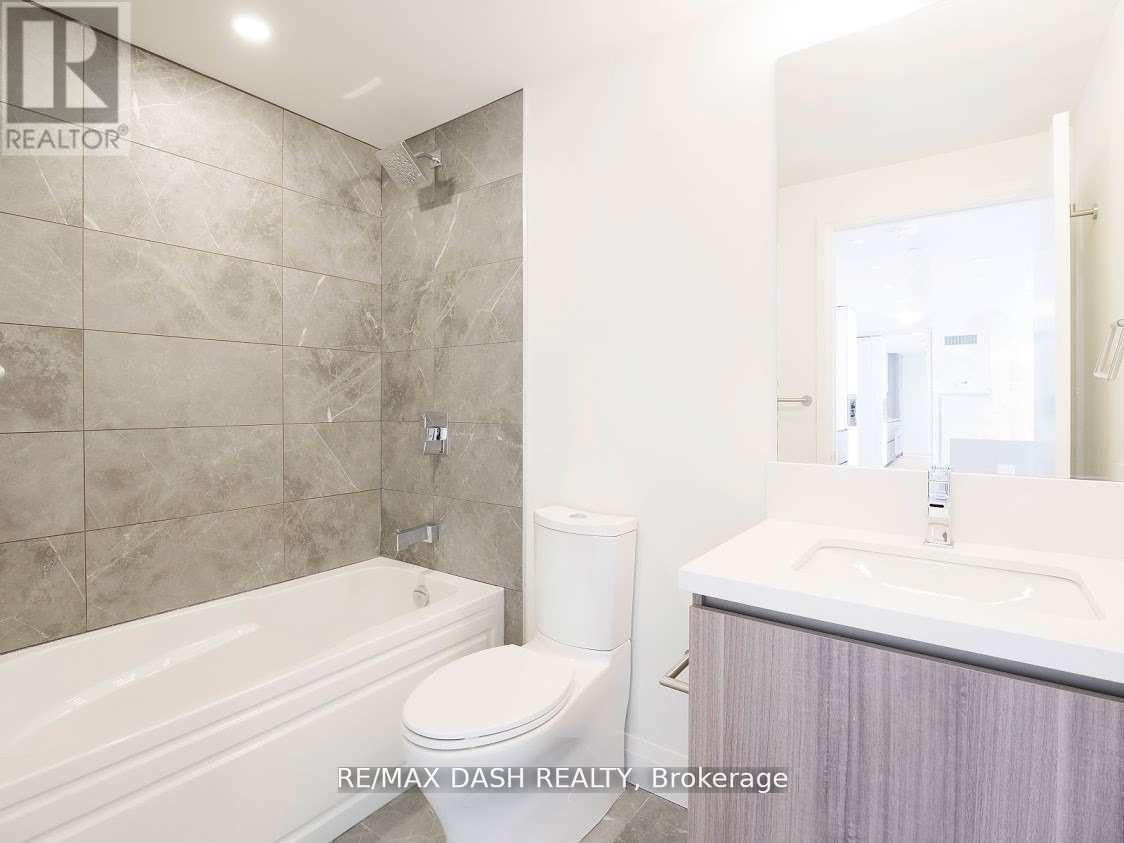 #602 151 AVENUE ROAD - 16
