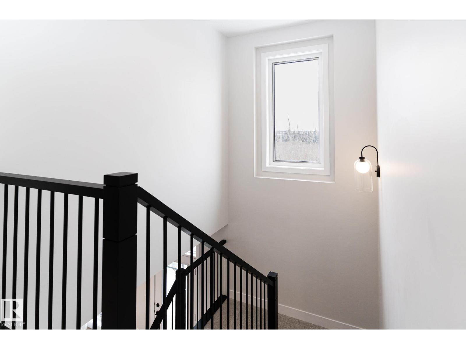 #25 7121 MAY CR NW, Edmonton