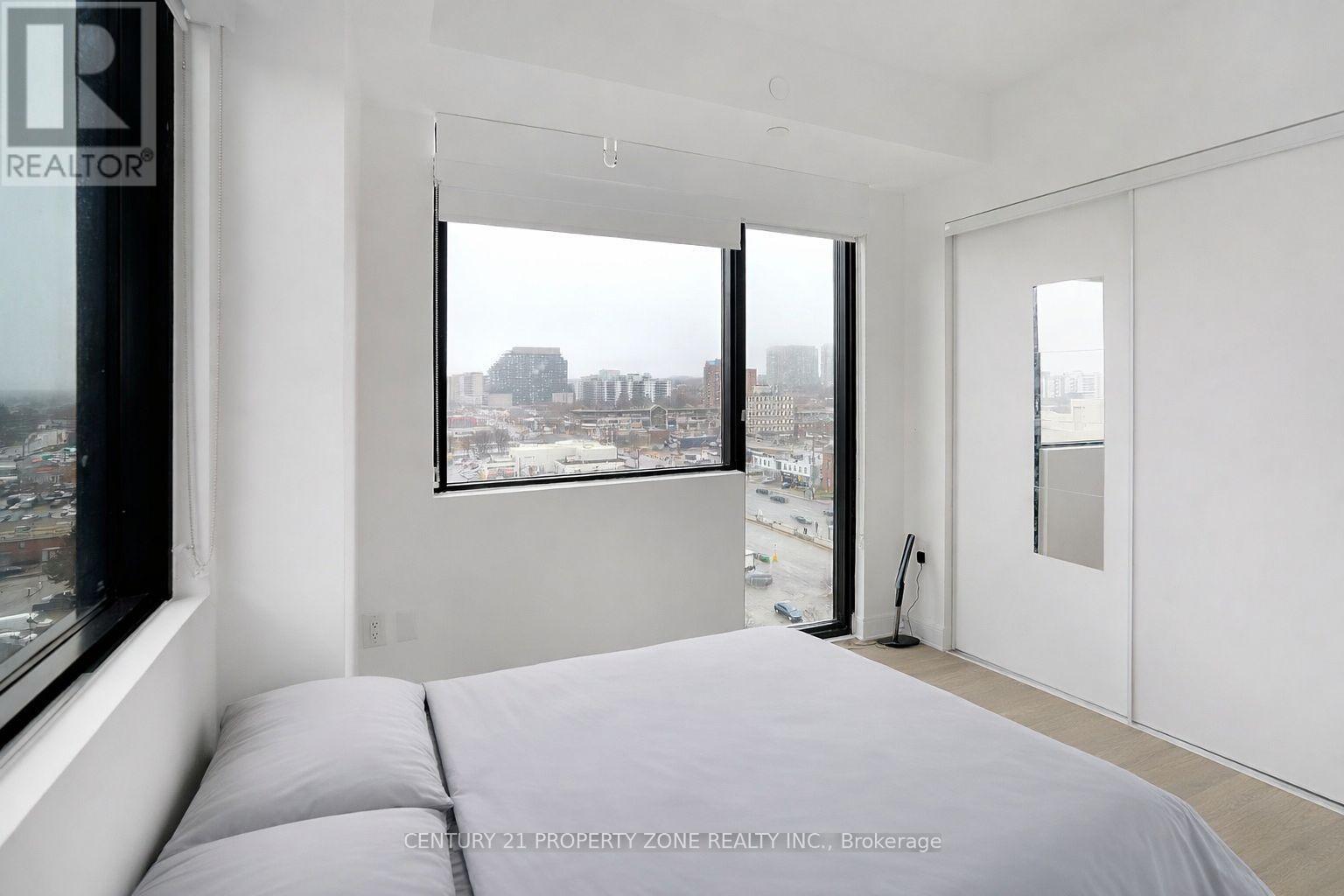 #1015 86 DUNDAS STREET E - 8