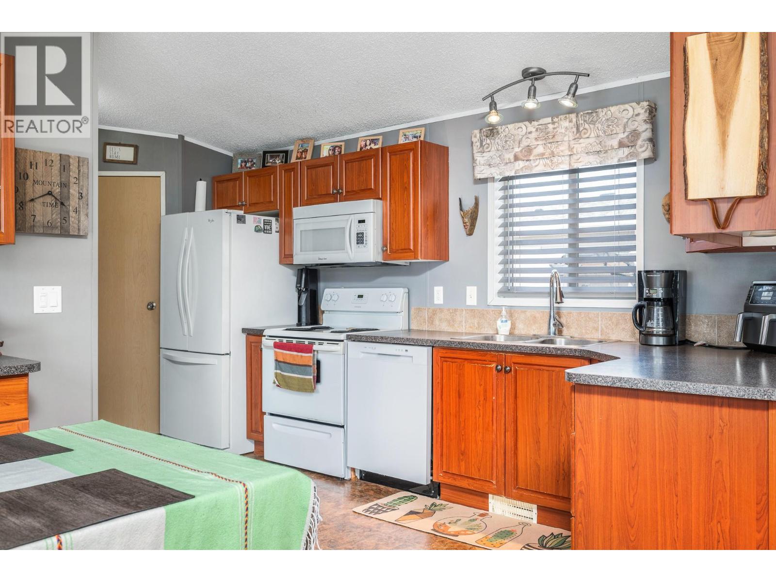 12560 Westside Road Unit# 10, Vernon