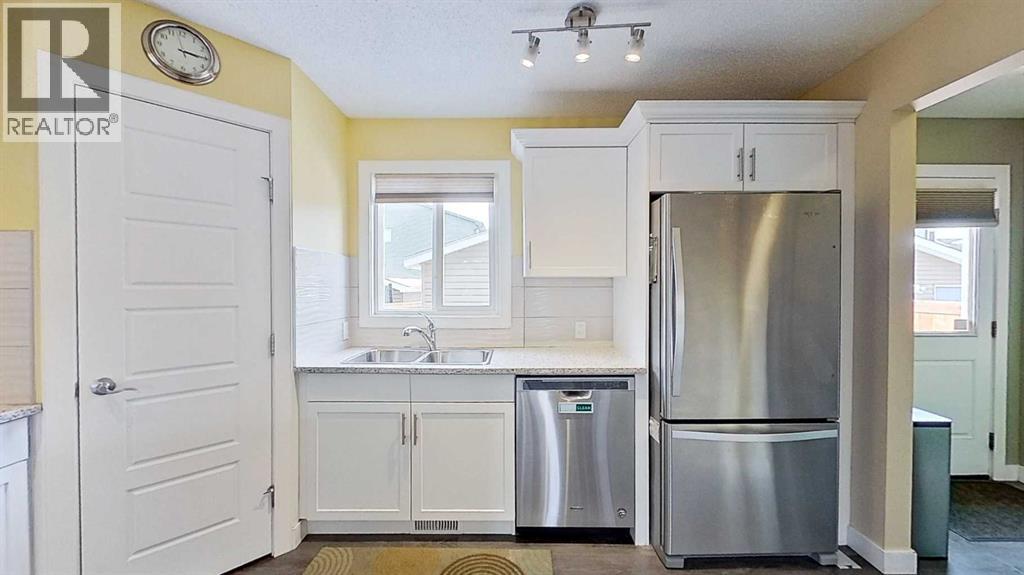 109 Heartland Boulevard, Cochrane