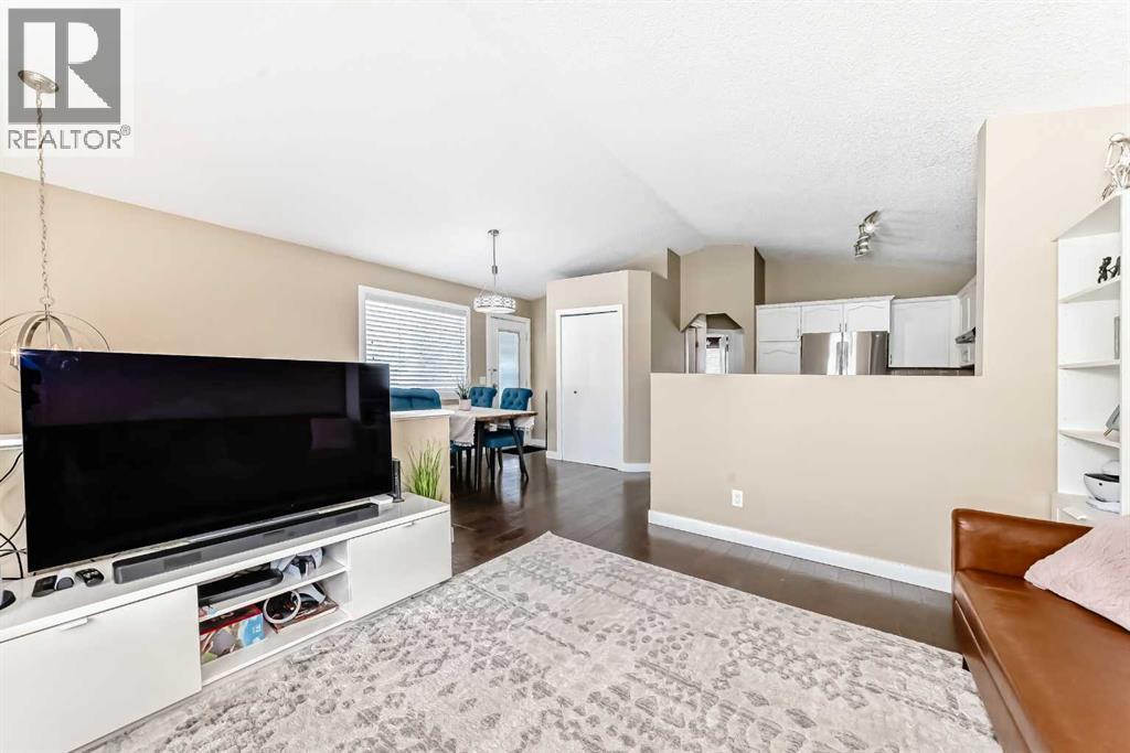 Single Family House Bi-level for Sale in  Bridleglen Manor SW Bridlewood Calgary 