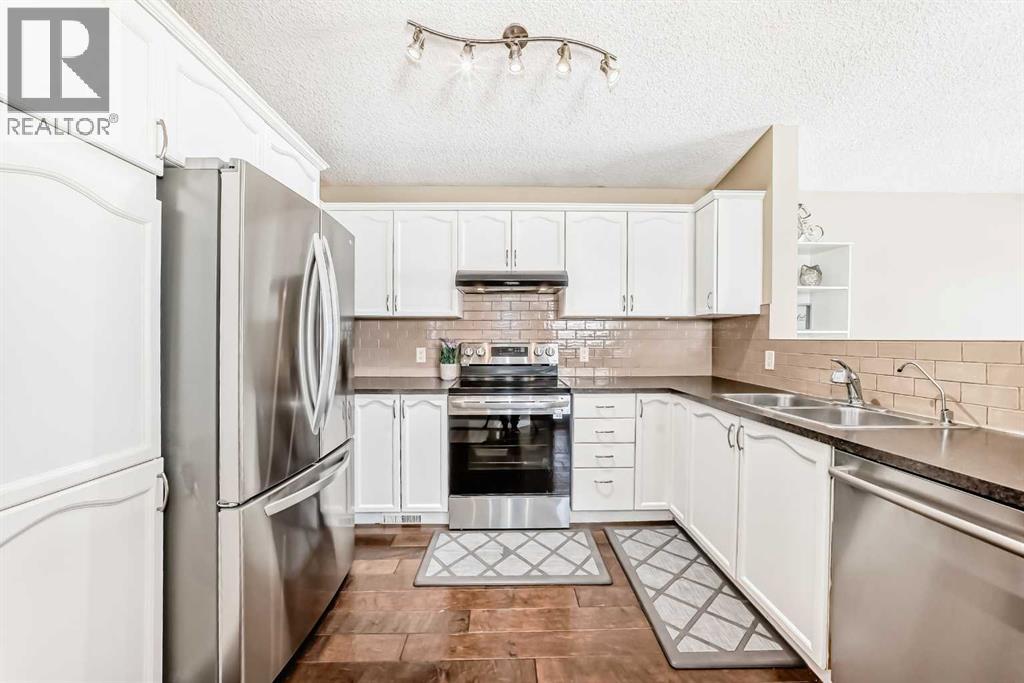 Single Family House Bi-level for Sale in  Bridleglen Manor SW Bridlewood Calgary 