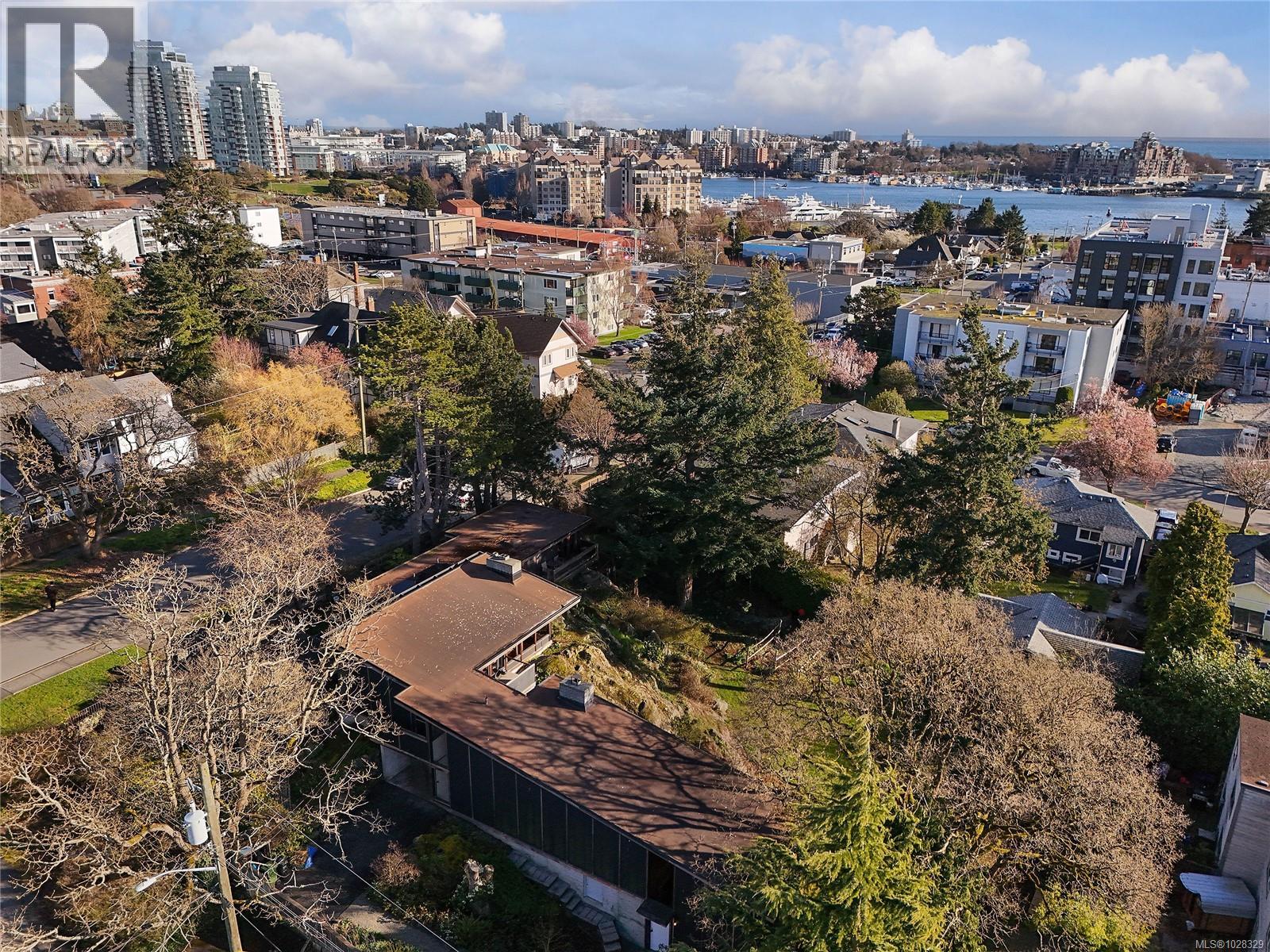 404 Henry St, Victoria