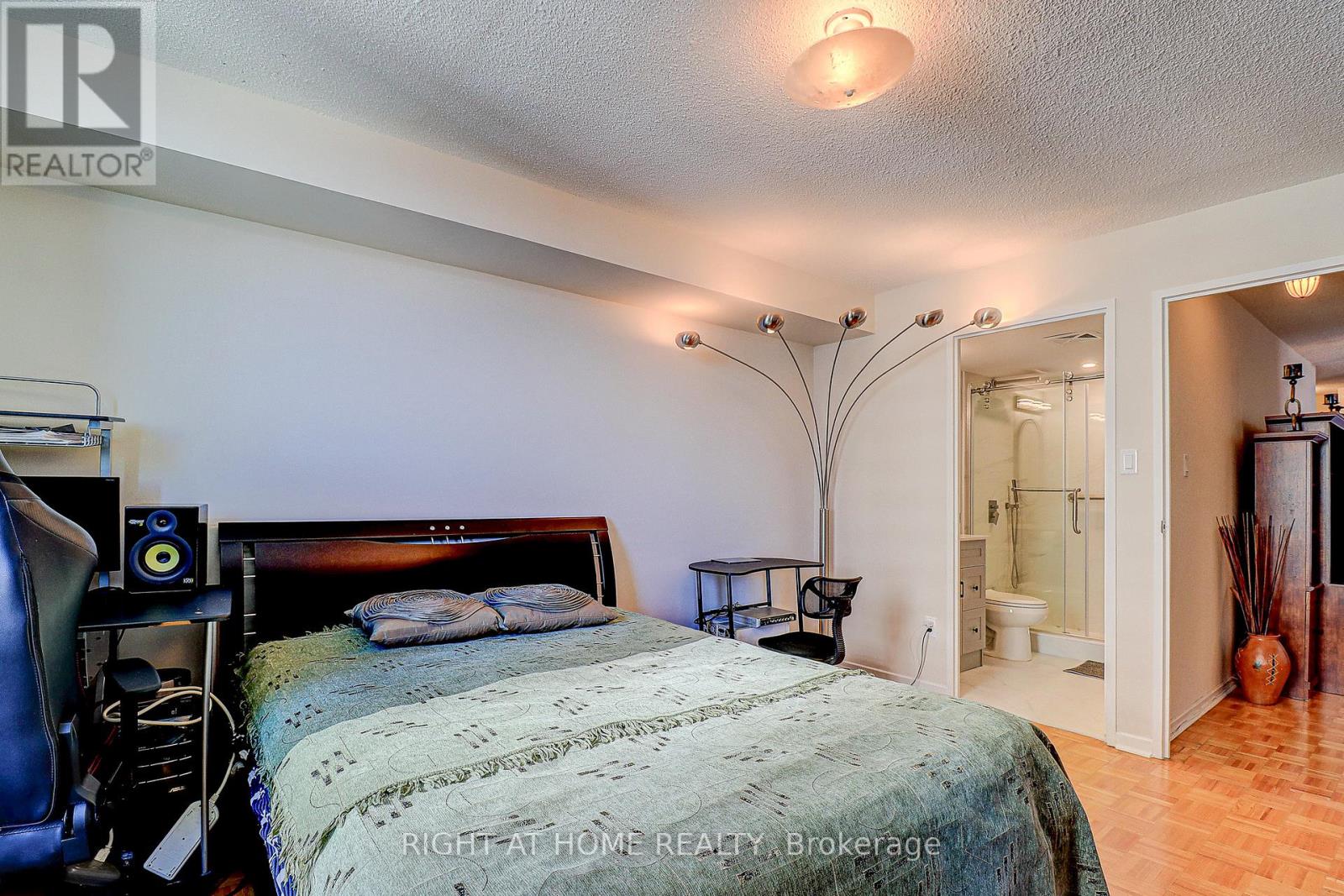#1703 77 MAITLAND PLACE - 16