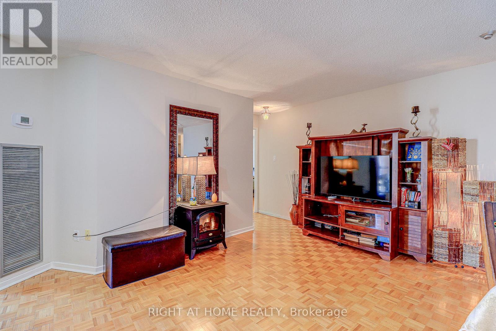 #1703 77 MAITLAND PLACE - 8