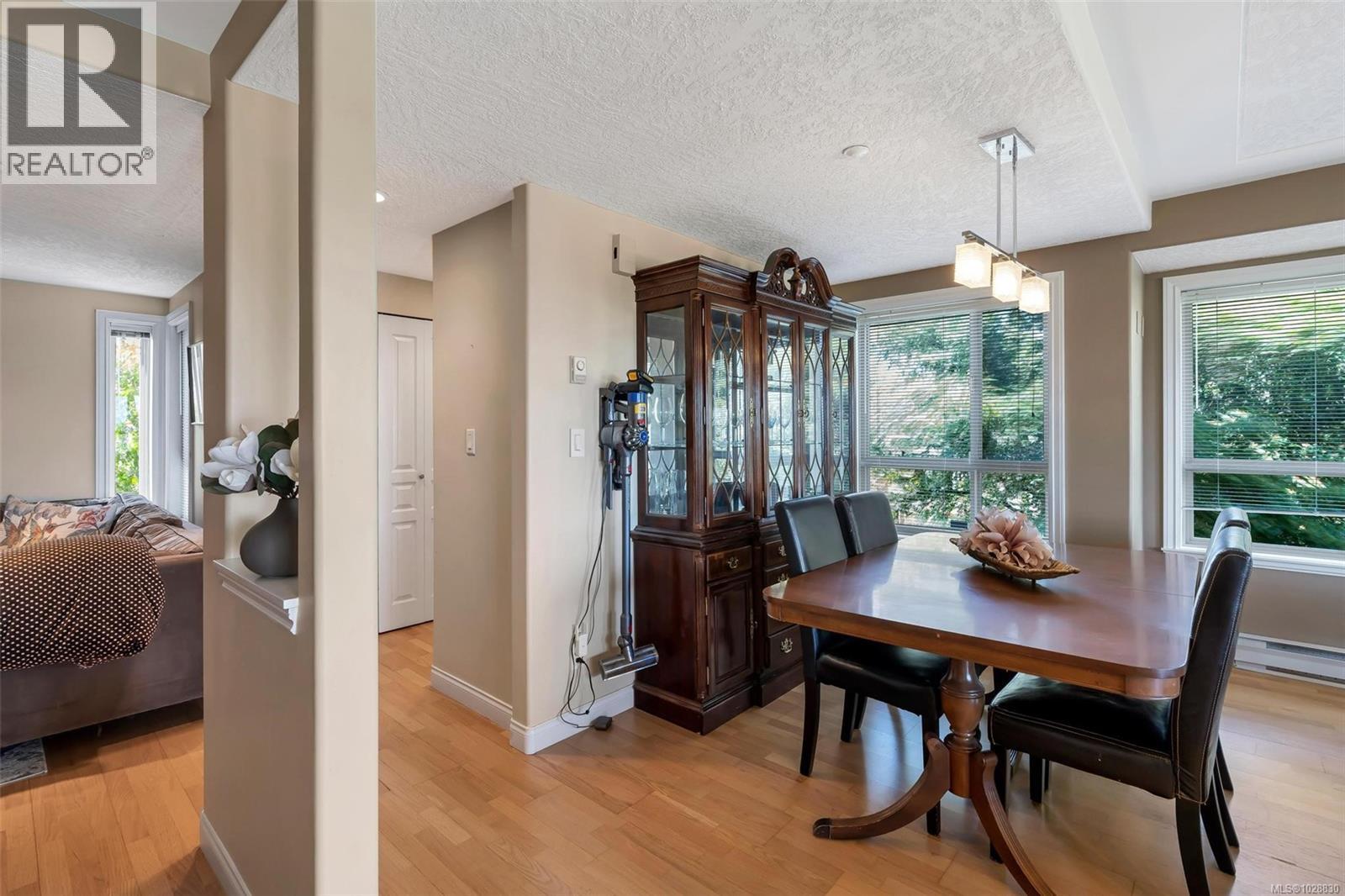 10 7847 East Saanich Road, Central Saanich