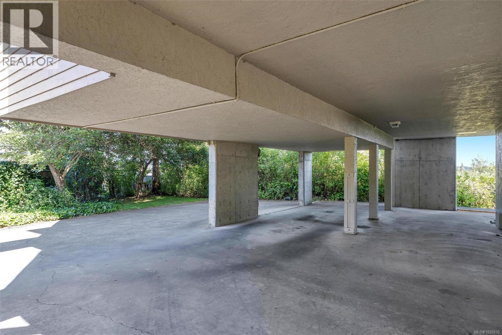 10 7847 East Saanich Road, Central Saanich