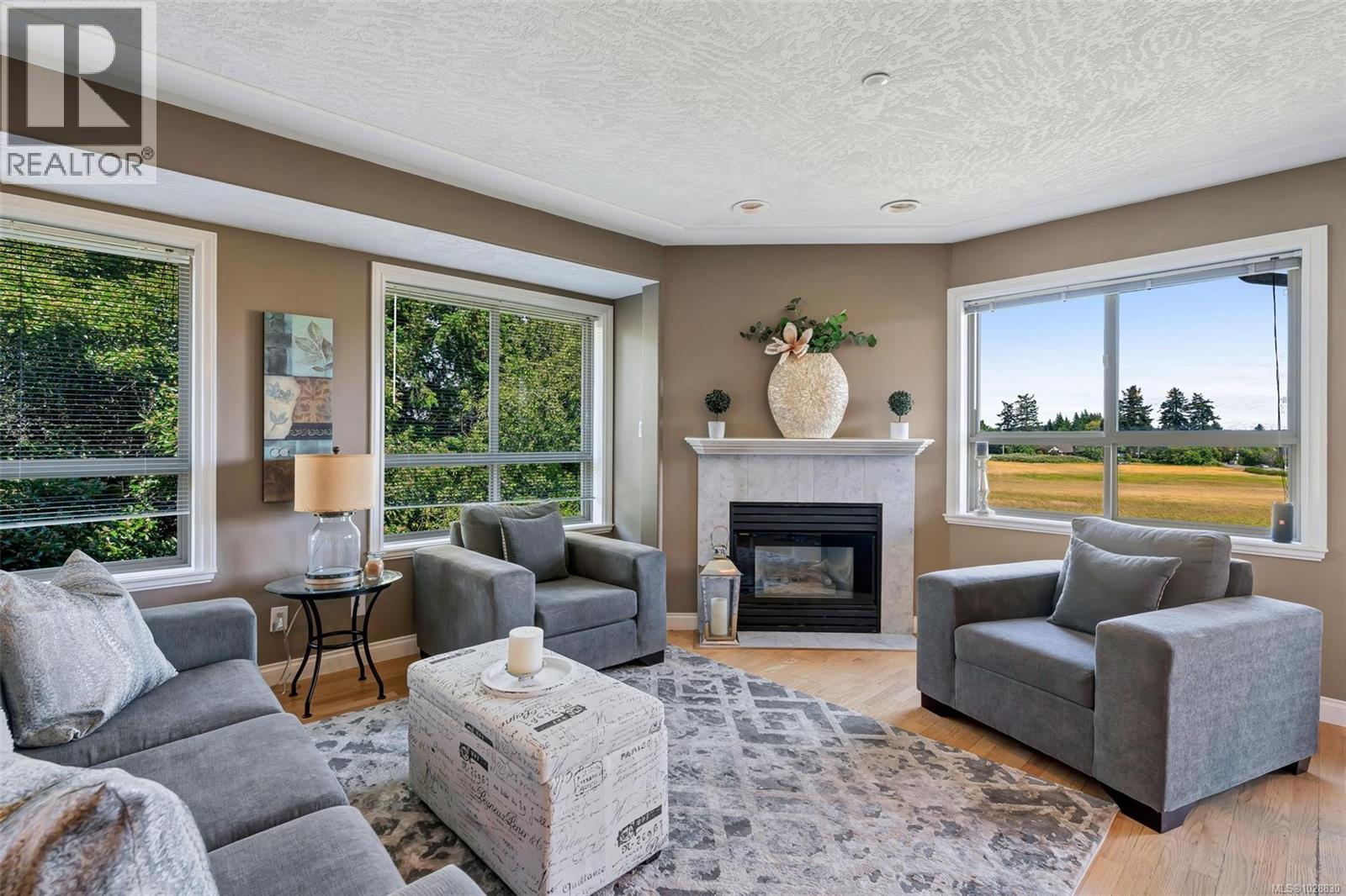 10 7847 East Saanich Road, Central Saanich