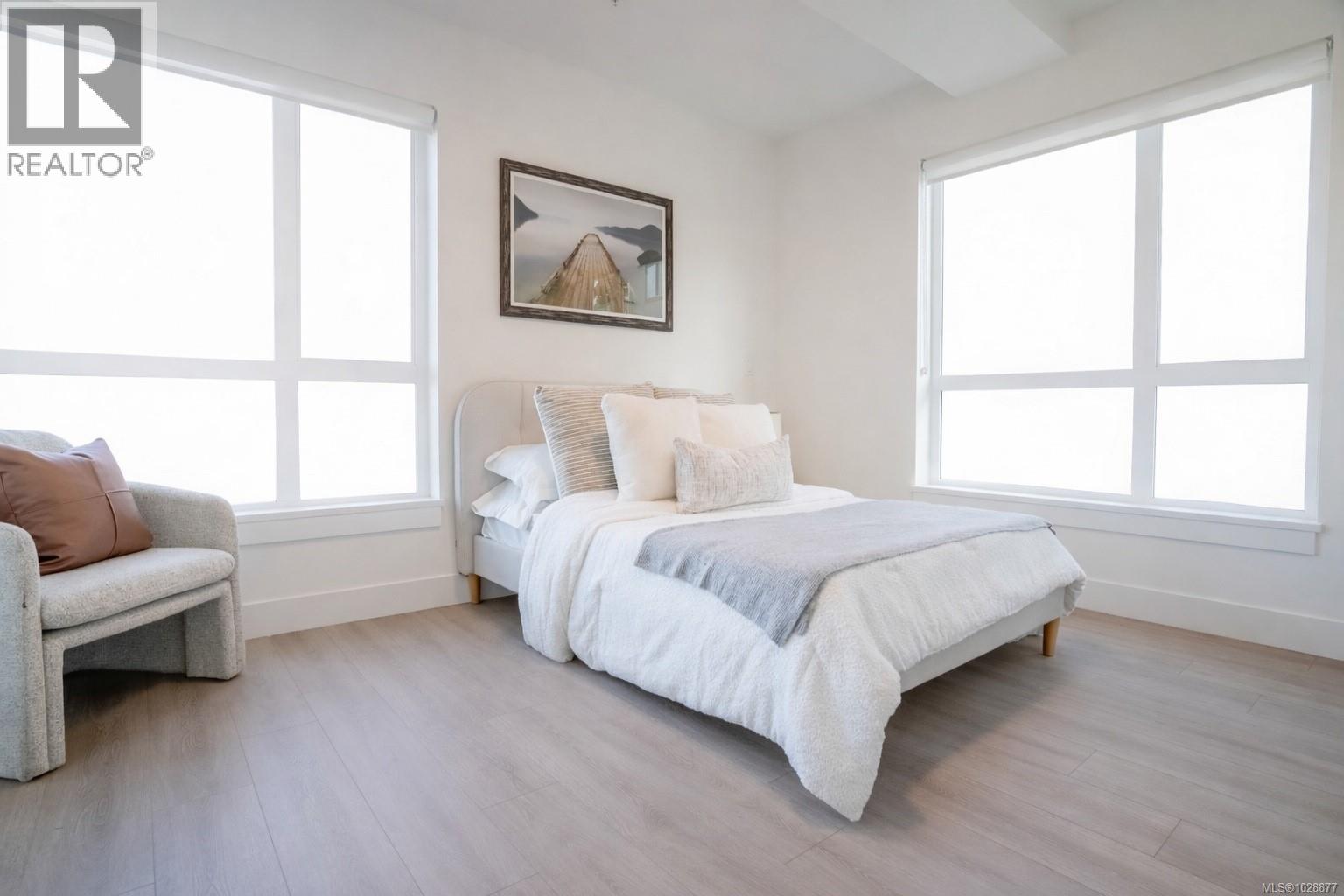 308 258 Helmcken Rd, View Royal