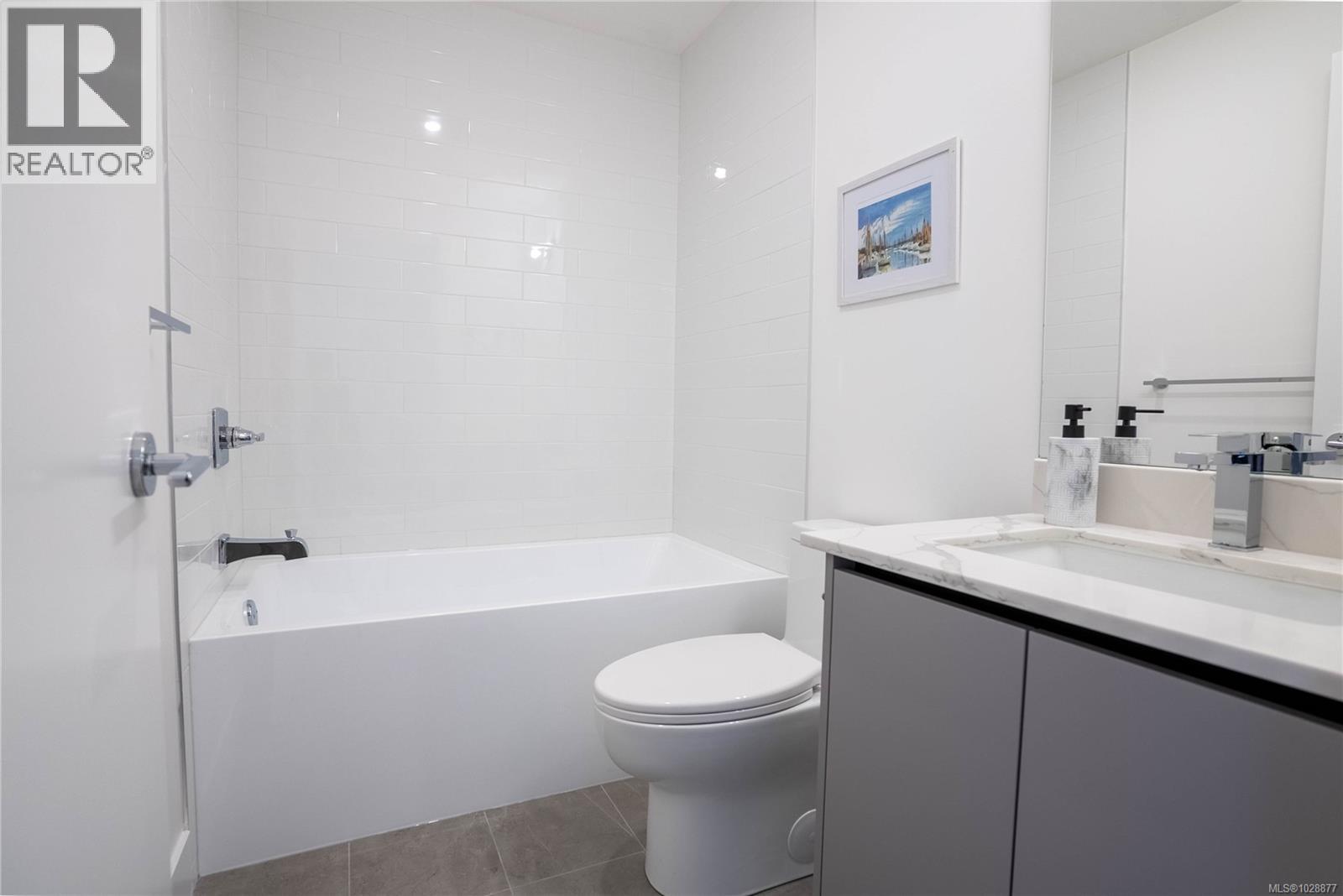 308 258 Helmcken Rd, View Royal