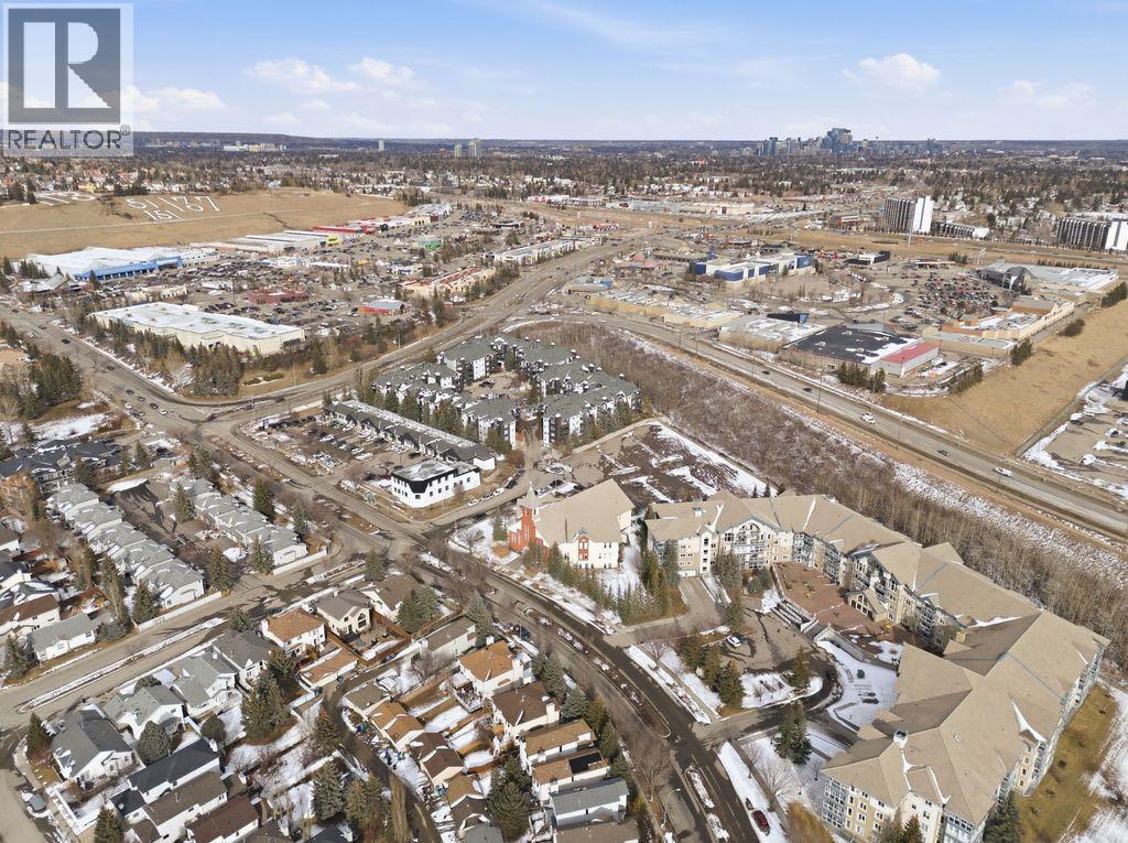 Single Family House for Sale in   Sierra Morena Mews SW Signal Hill Calgary 