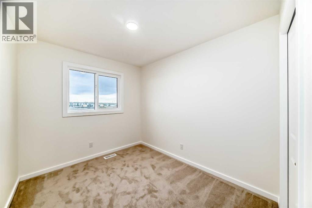 Single Family House for Sale in  Blue Heron Parade SE Rangeview Calgary 