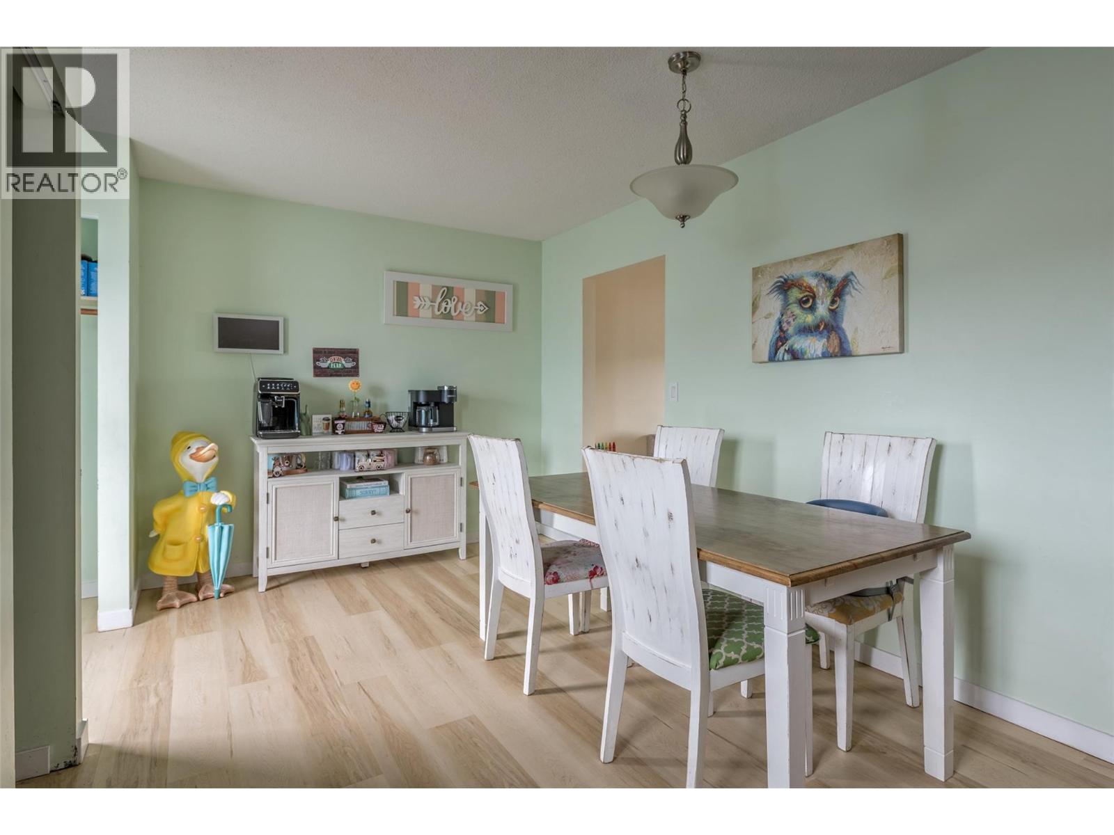 5604 Allenby Crescent, Vernon