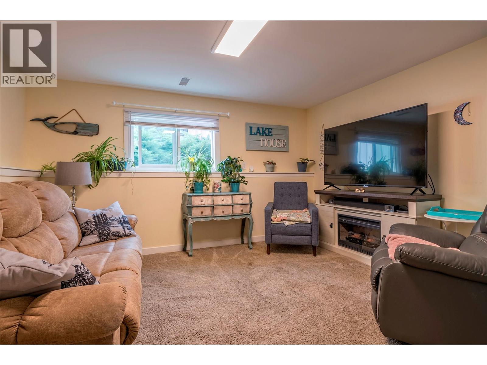 5604 Allenby Crescent, Vernon