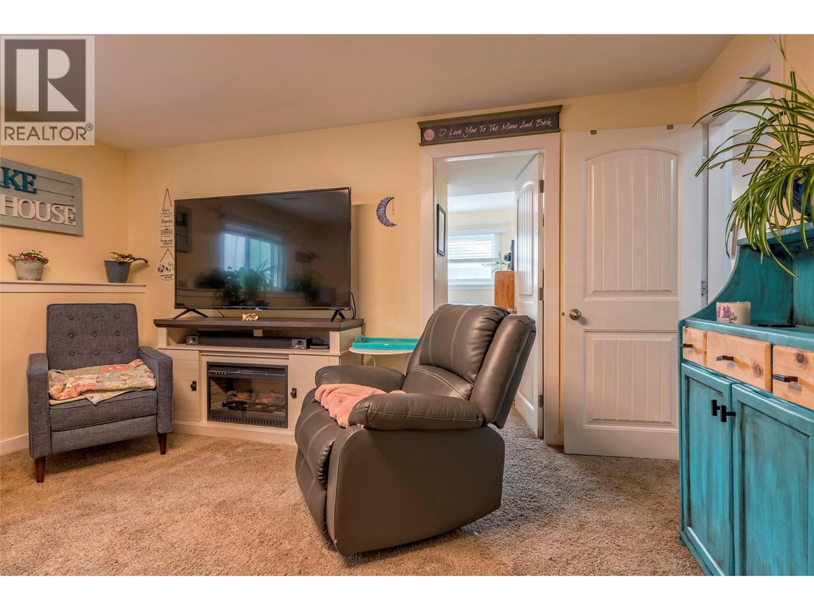 5604 Allenby Crescent, Vernon