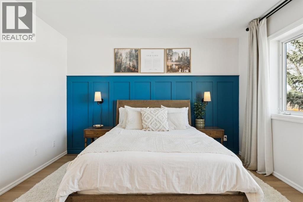 Single Family House for Sale in   Avenue SW Windsor Park Calgary 