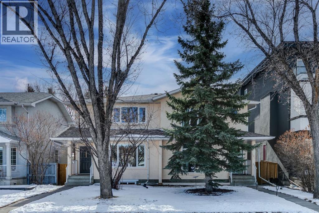 Single Family House for Sale in   Avenue SW Windsor Park Calgary 