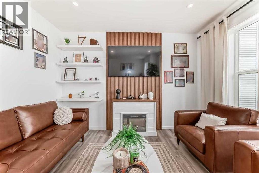 Single Family House for Sale in  Hotchkiss Manor SE Hotchkiss Calgary 