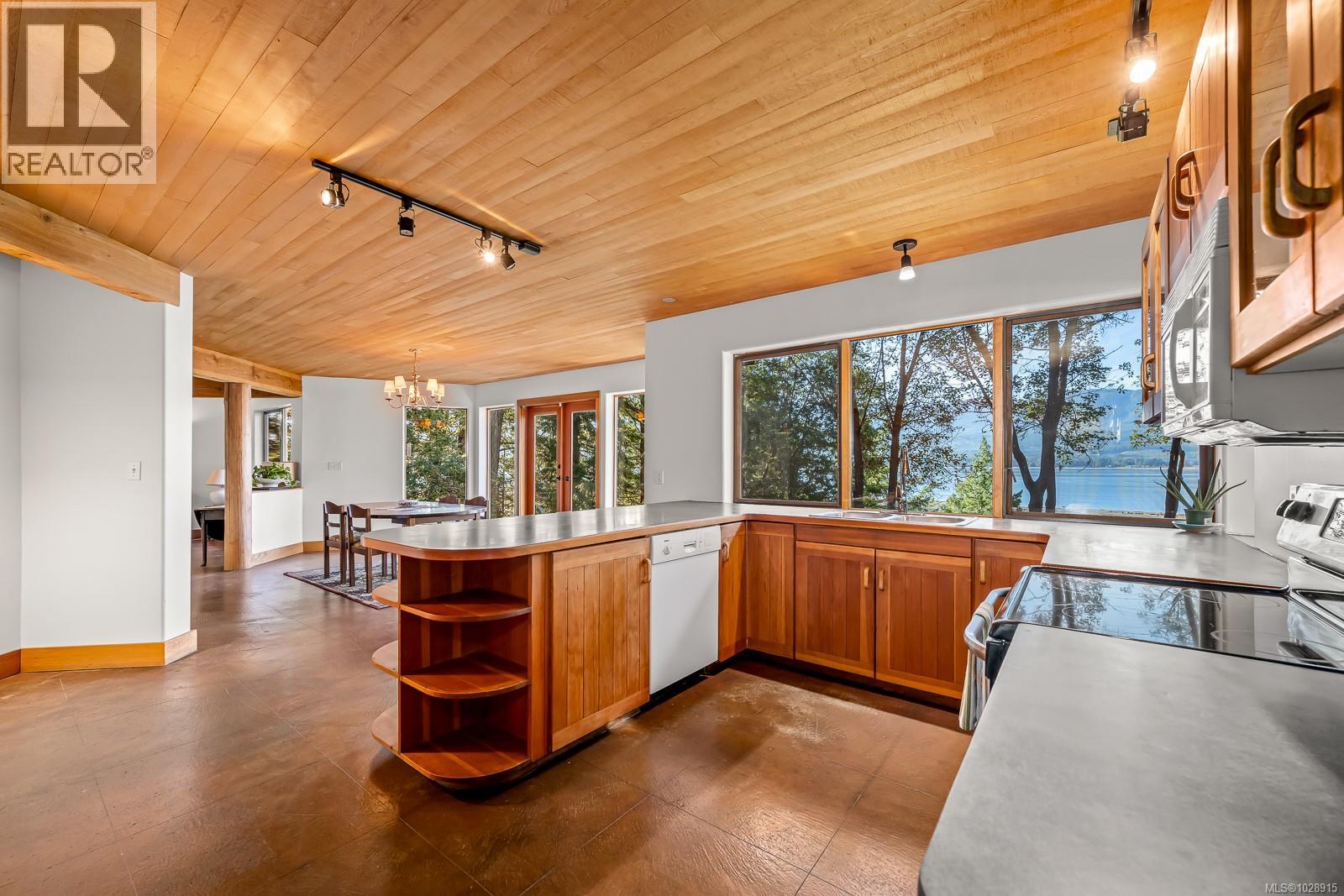 6161 Lacon Rd - 4