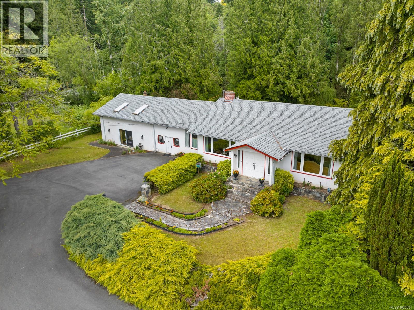 3367 TRANS CANADA HWY - 45