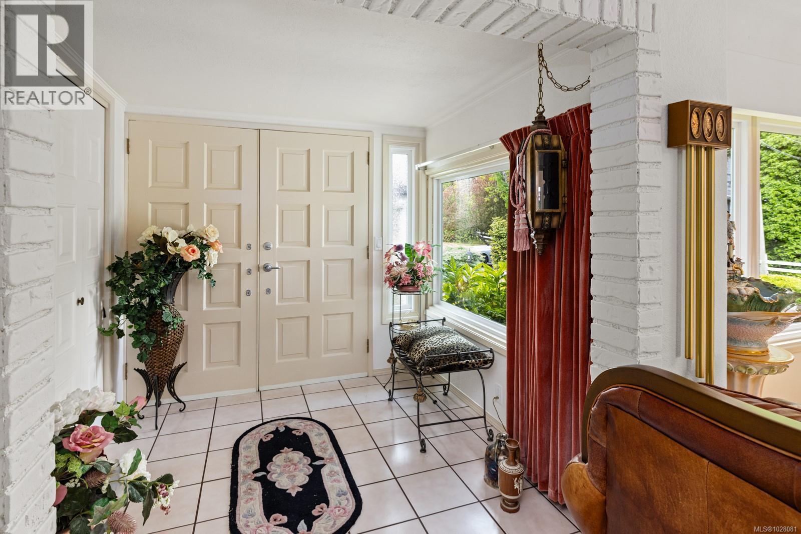 3367 TRANS CANADA HWY - 5