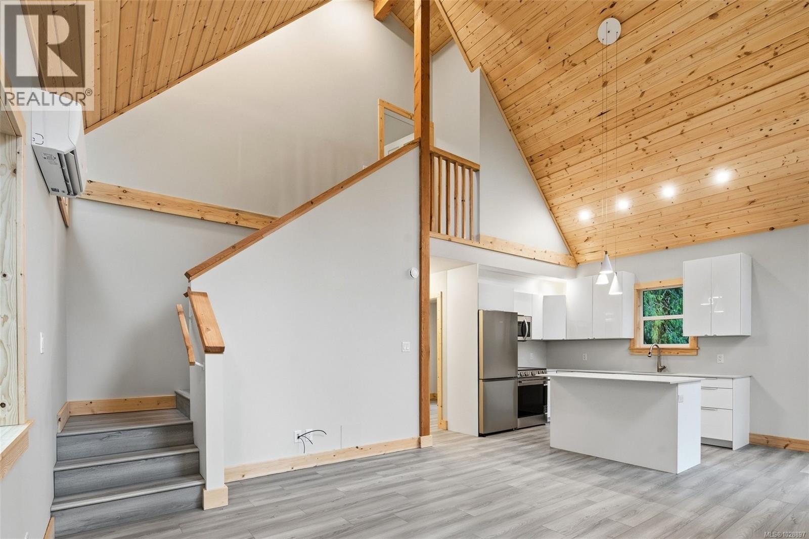 2460 CARPENTER RD - 15