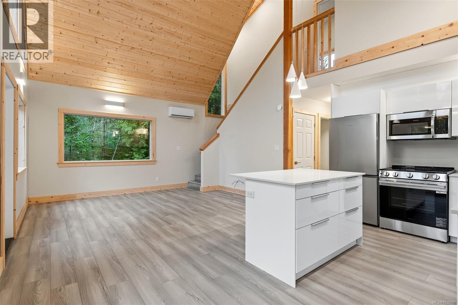 2460 CARPENTER RD - 20