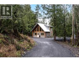 Bathroom - 2460 Carpenter Rd, Sooke, BC V9Z0R1 Photo 7