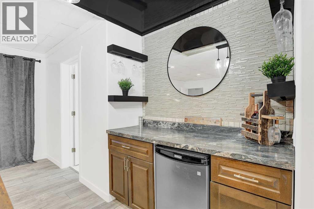 
          22249 TWP RD 704
            <br/>
            <span>Rural Greenview No. 16, M.D. of</span>
            , 
            <span>AB</span>
             <span>T0H0C8</span>
         - Photo 7