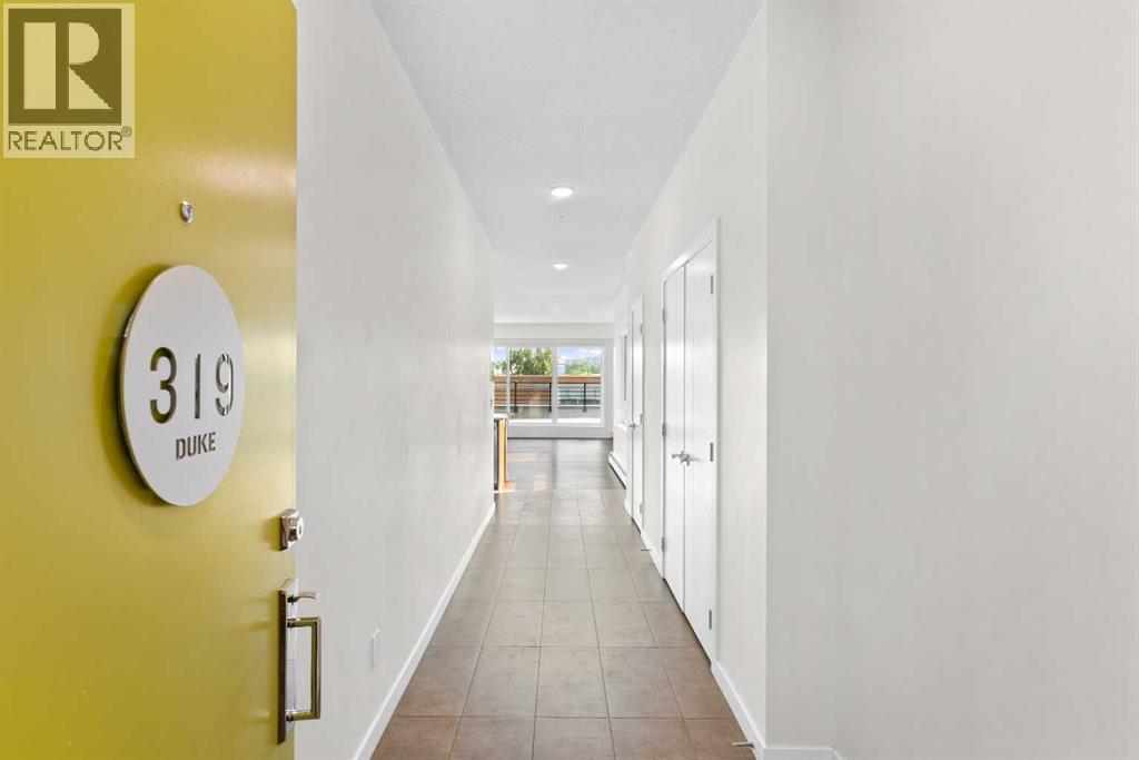 Single Family House for Sale in    Avenue SW Mission Calgary 