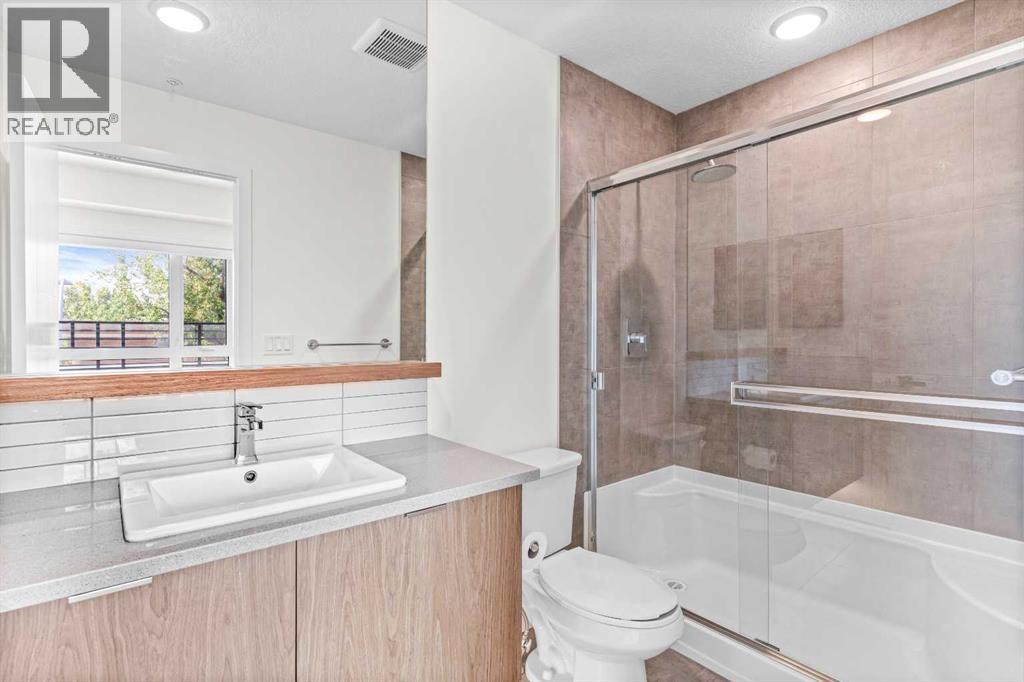 Single Family House for Sale in    Avenue SW Mission Calgary 