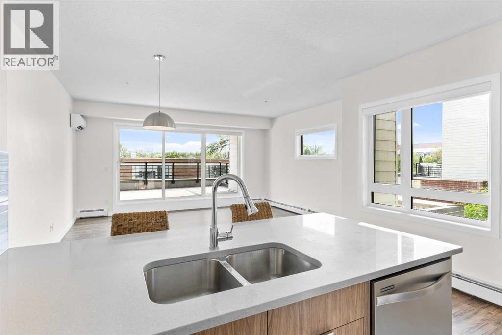 Single Family House for Sale in    Avenue SW Mission Calgary 