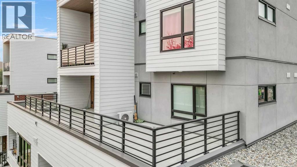 Single Family House for Sale in    Avenue SW Mission Calgary 