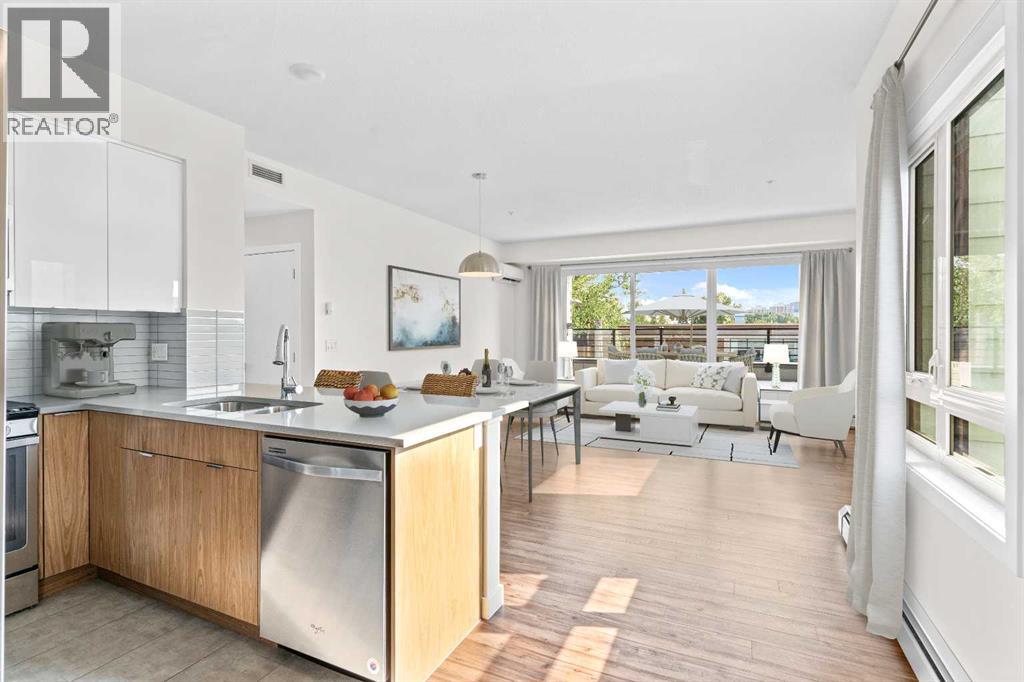 Single Family House for Sale in    Avenue SW Mission Calgary 