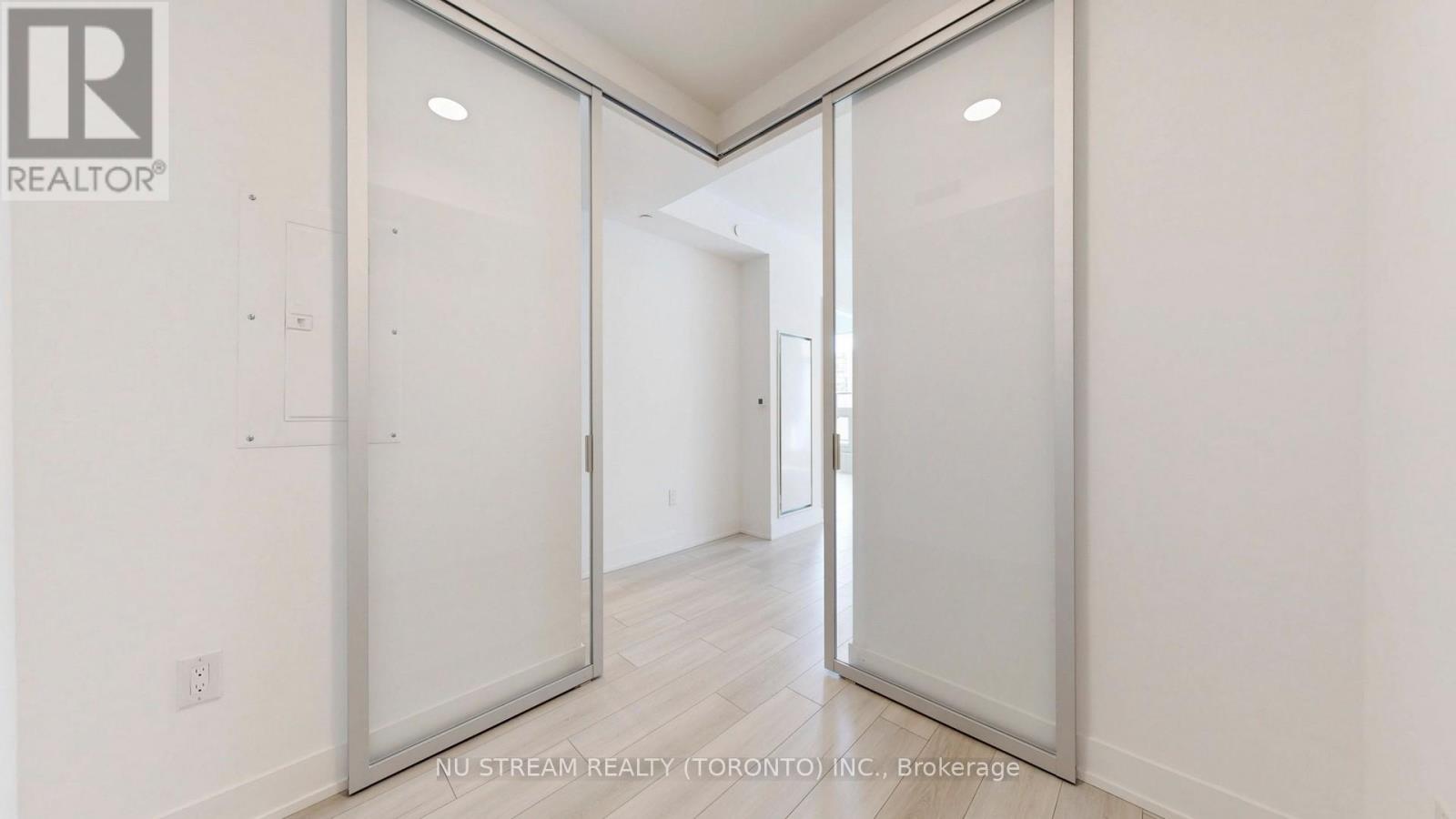 #613 36 OLIVE AVENUE - 36