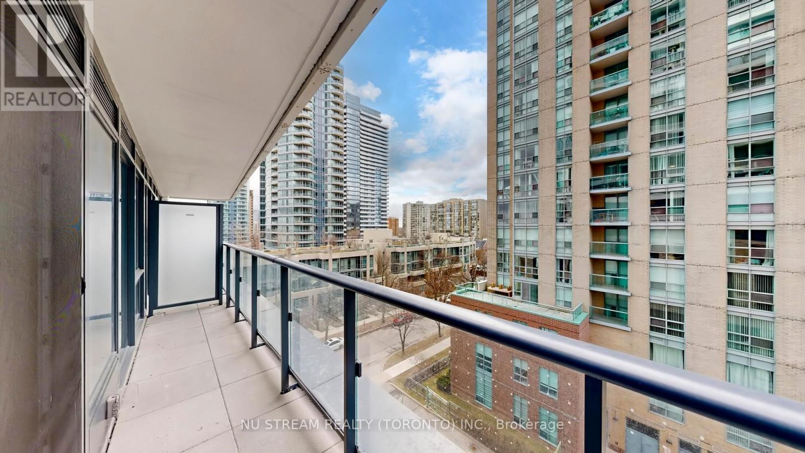 #613 36 OLIVE AVENUE - 42