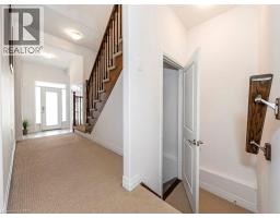 Foyer - 4076 Healing Street, Beamsville, ON L3J0S4 Photo 13