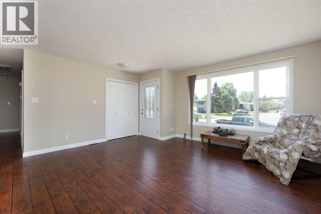 185 Hiltop Crescent, Fort McMurray