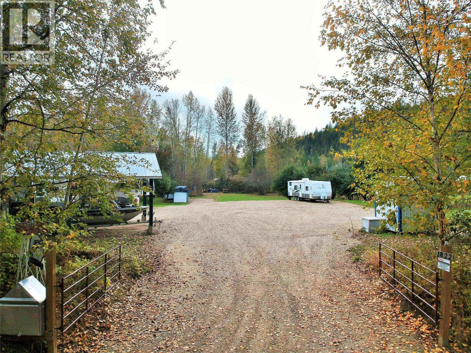  1822 Cemetery Road, Sicamous